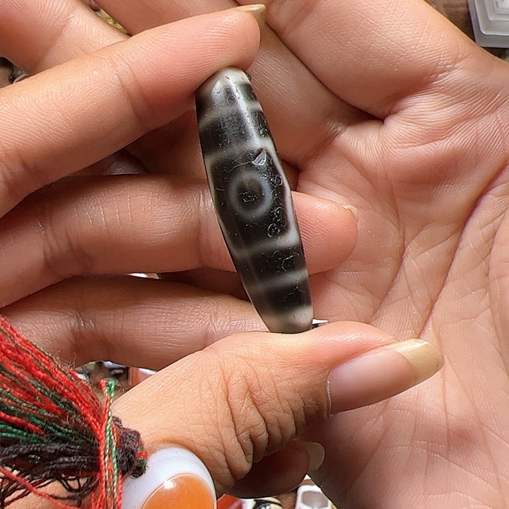 玛瑙/玉髓颈饰未镶嵌喀****司