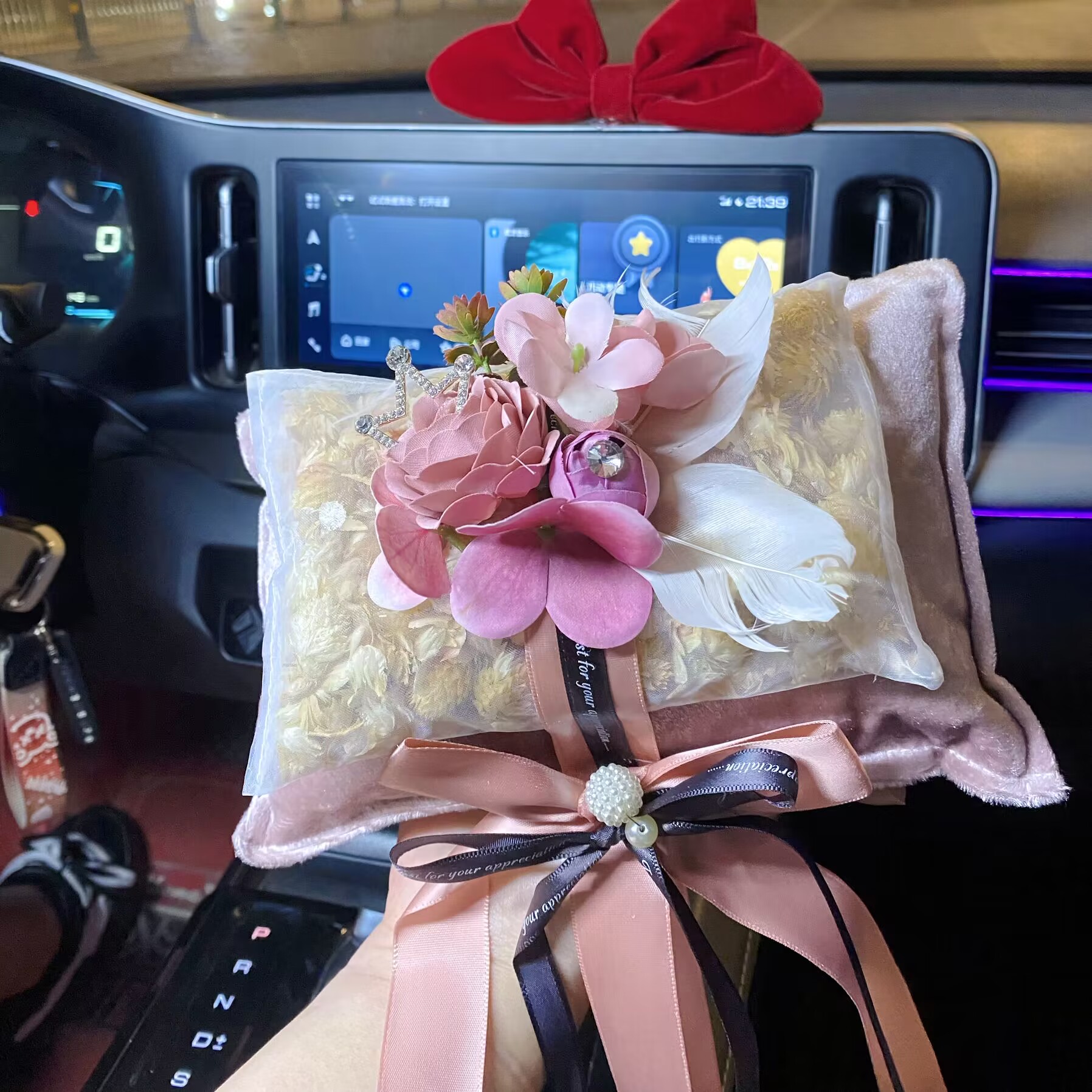 网红干花汽车竹炭包炭包车载干花炭包车载炭包汽车除甲醛干花炭包