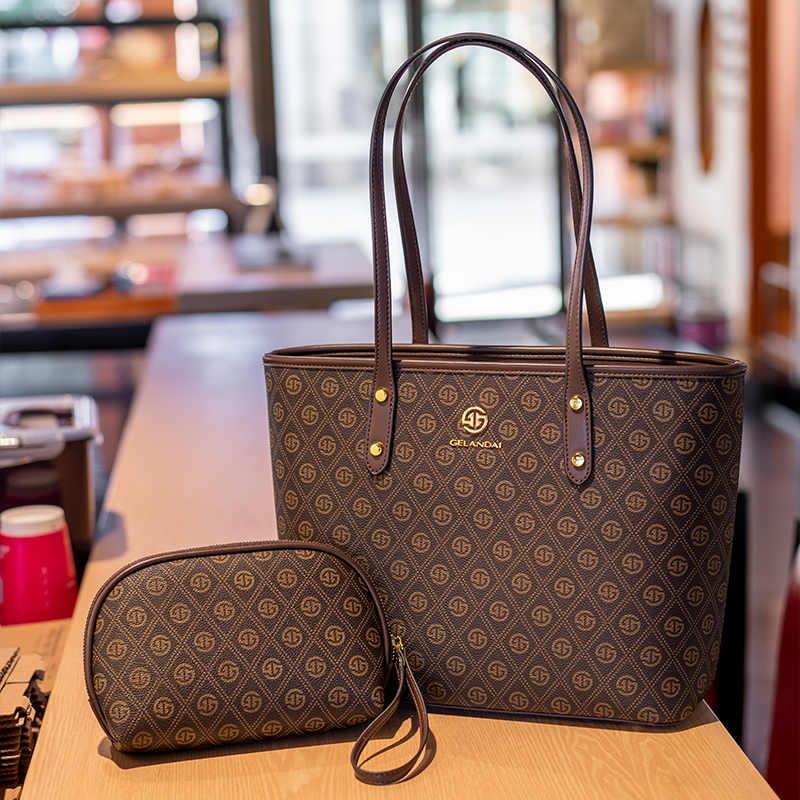 【拍大送小】戈兰黛品牌女包通勤大包百搭印花大容量旅行托特包套装商品图