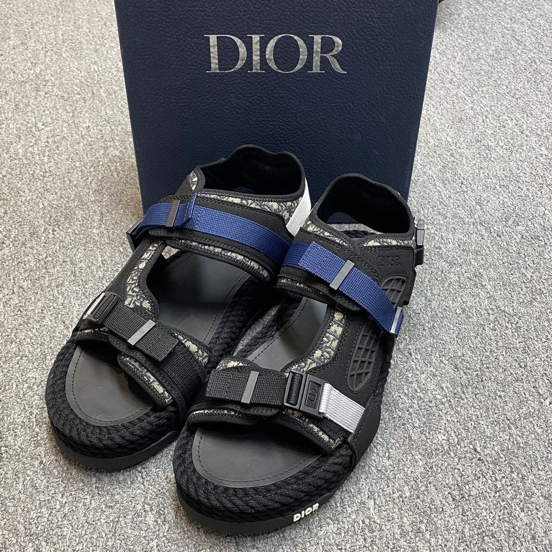 全新未使用 DIOR/迪奥 经典夏季老花厚底沙滩鞋 编织潮流男114846