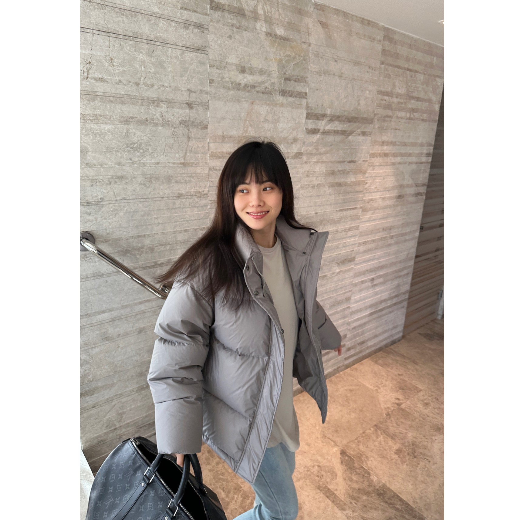 井迪儿【私有浪漫】～冬季新款50白鸭绒立领宽松蓬松短款羽绒服