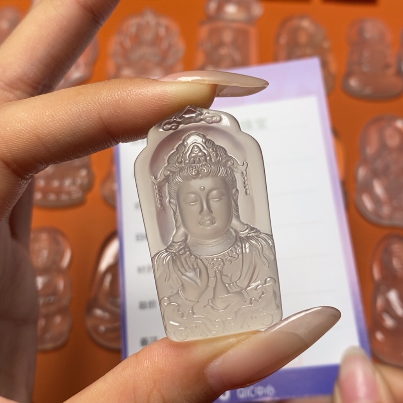 【闪购商品】玛瑙/玉髓吊坠未镶嵌瑾****
