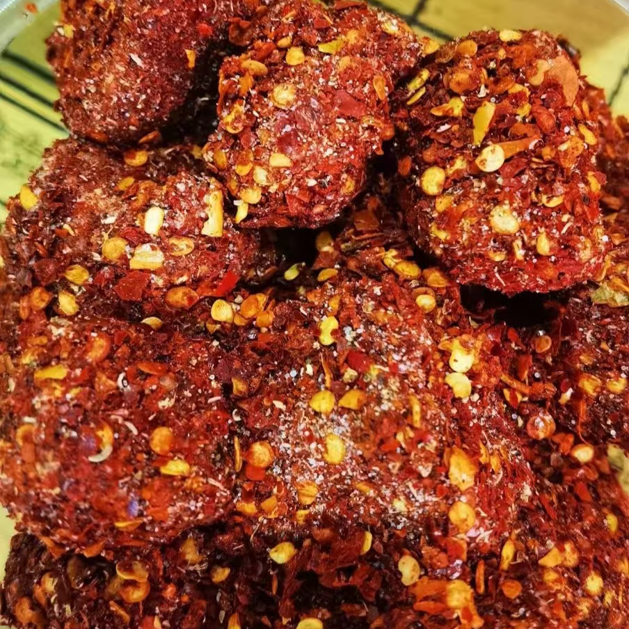 贵州特产传统手艺霉豆腐军军