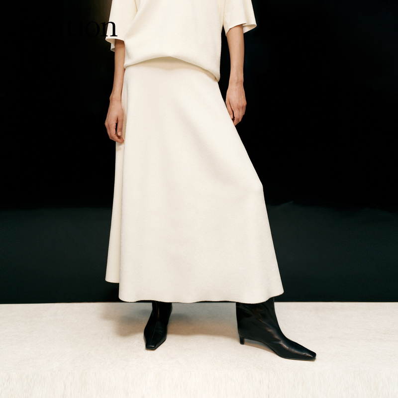 【P系列】edition秋季款天鹅绒伞摆针织半身裙#EBD3SKT040