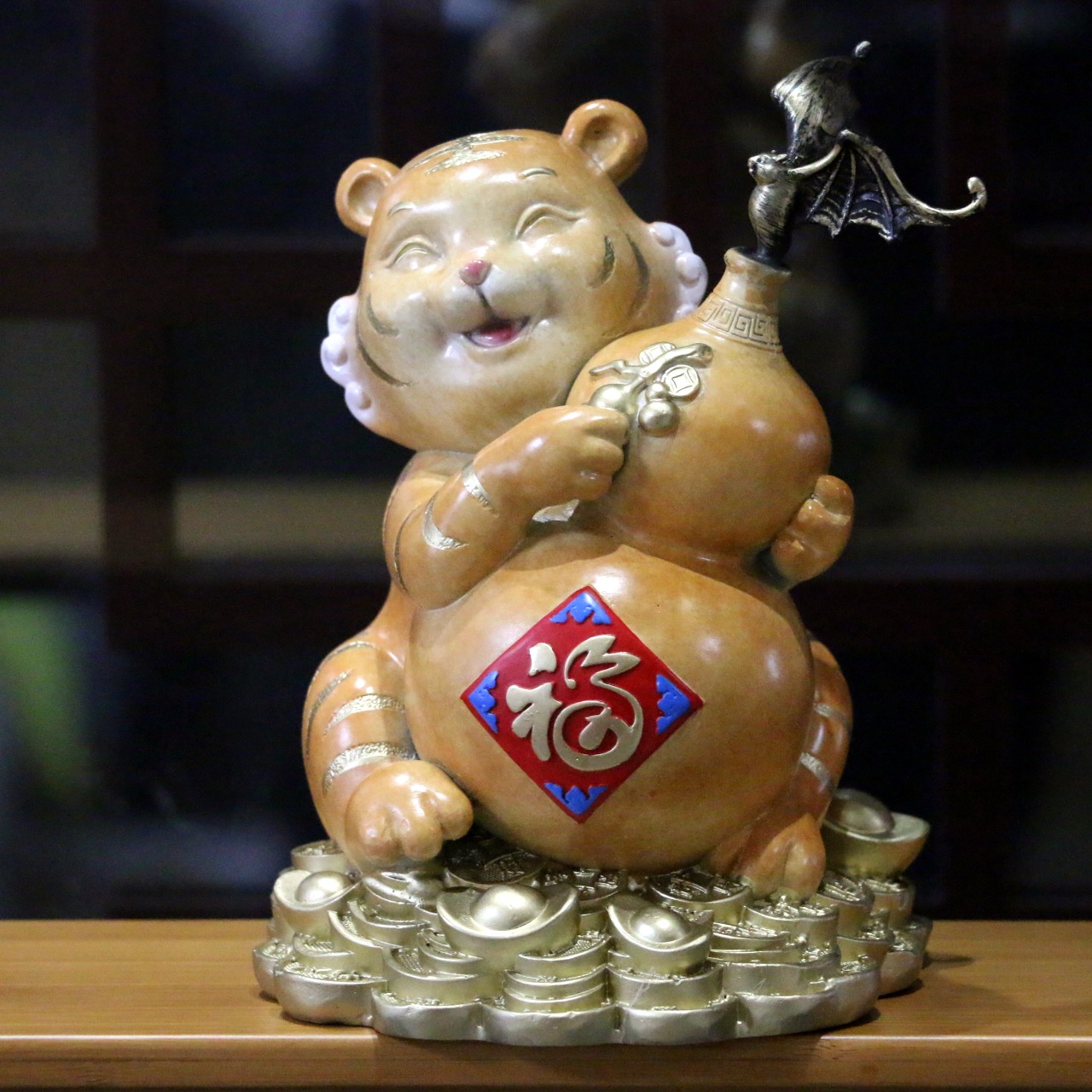 彩铜生肖福虎 关山本易推荐