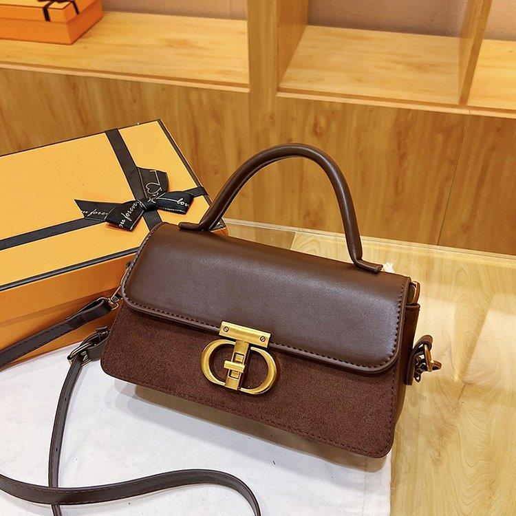 2024冬季新款通用款女包单肩包PU锁扣均码车缝线小方包