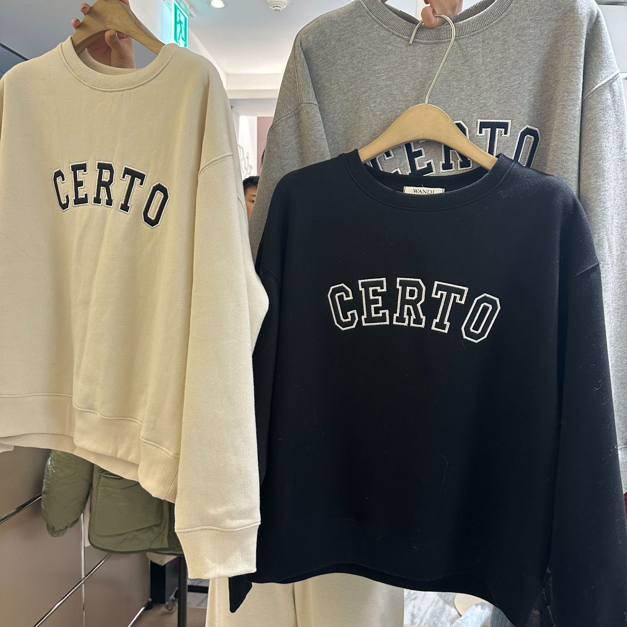 【晓晓家】NO退换-东大门wj卫衣