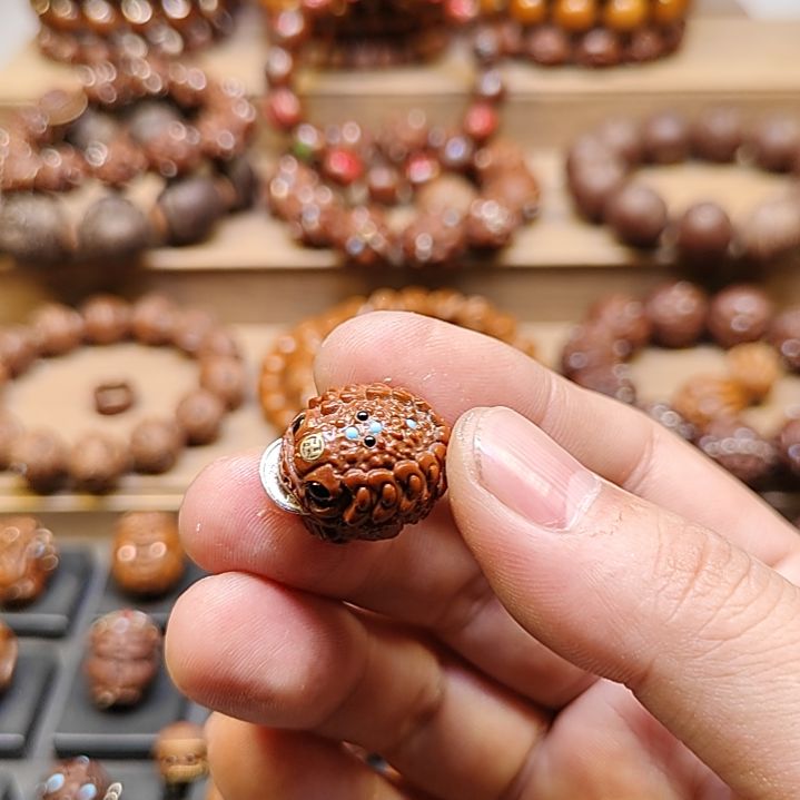 【闪购商品】紫金鼠手串菠***灵金蟾镶嵌单籽紫金鼠