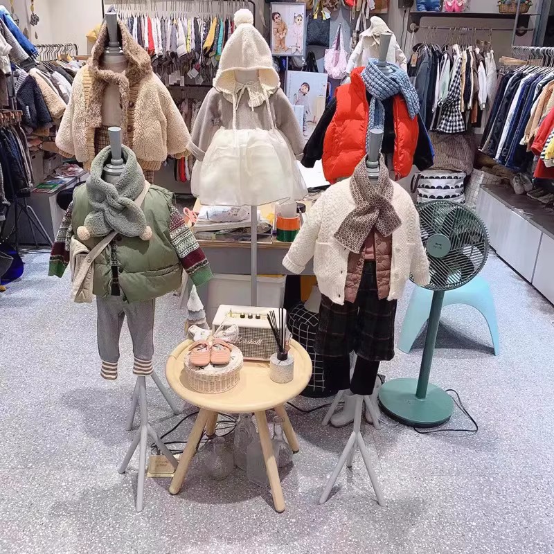 83279羽复制新款复制8228宝宝春秋冬季外套男宝女宝儿童夹棉外套