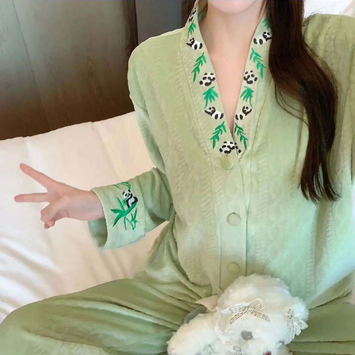 【熊猫】超柔海岛绒秋季睡衣家居服甜美舒适弹力大加大加宽