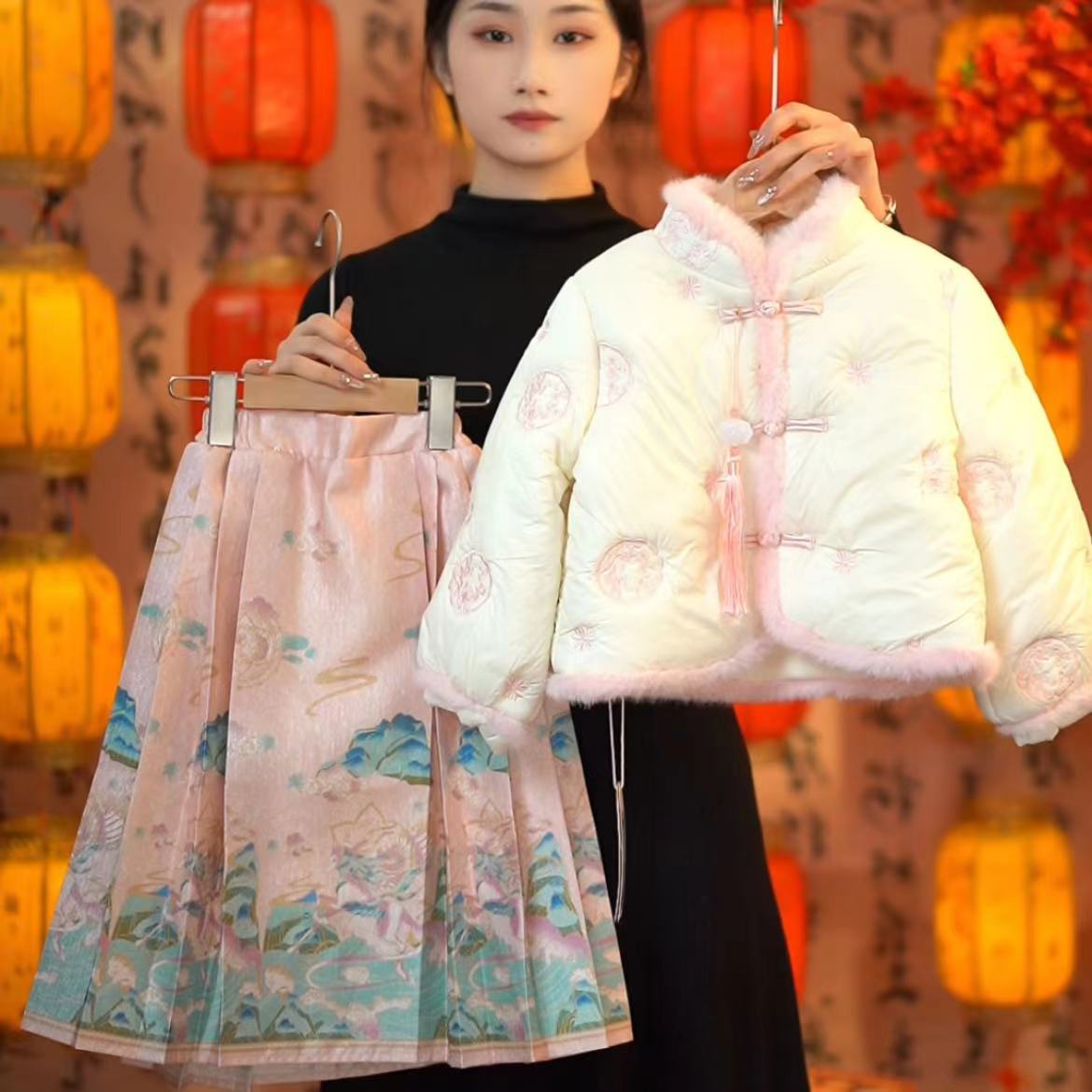 中国风汉服女童马面裙冬套装儿童古装唐装刺绣加厚拜年服2件套