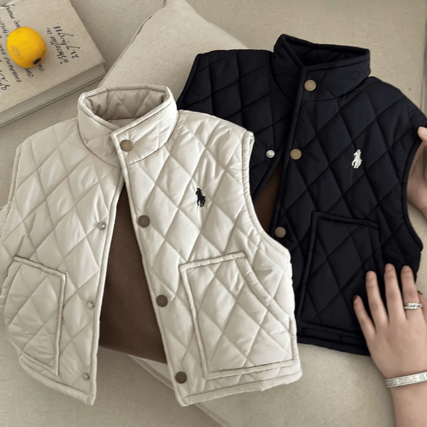 儿童棉马甲加厚2025秋冬新款男童格子上衣外搭宝宝纯色坎肩女洋气