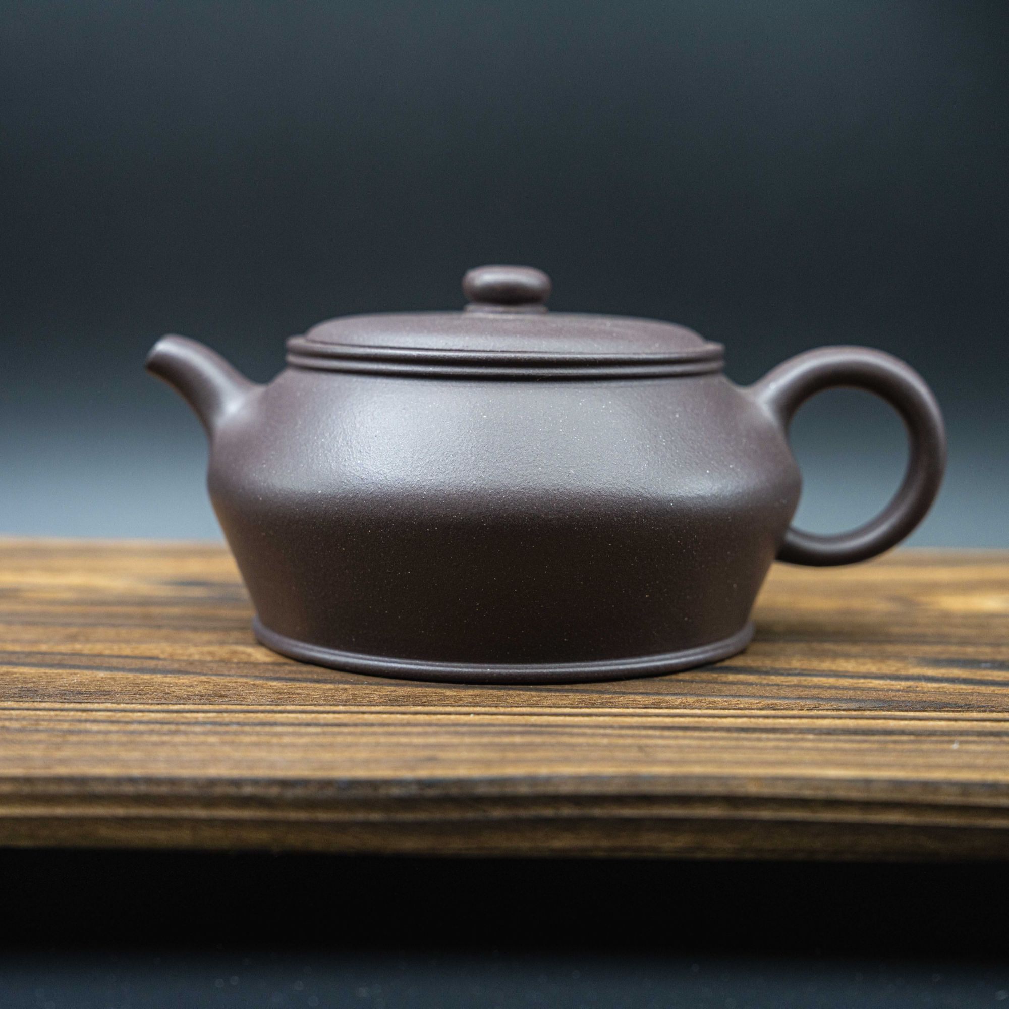 【大水潭底槽清·曼殊】220cc黄龙山原矿纯手工大水潭紫泥手工紫砂壶