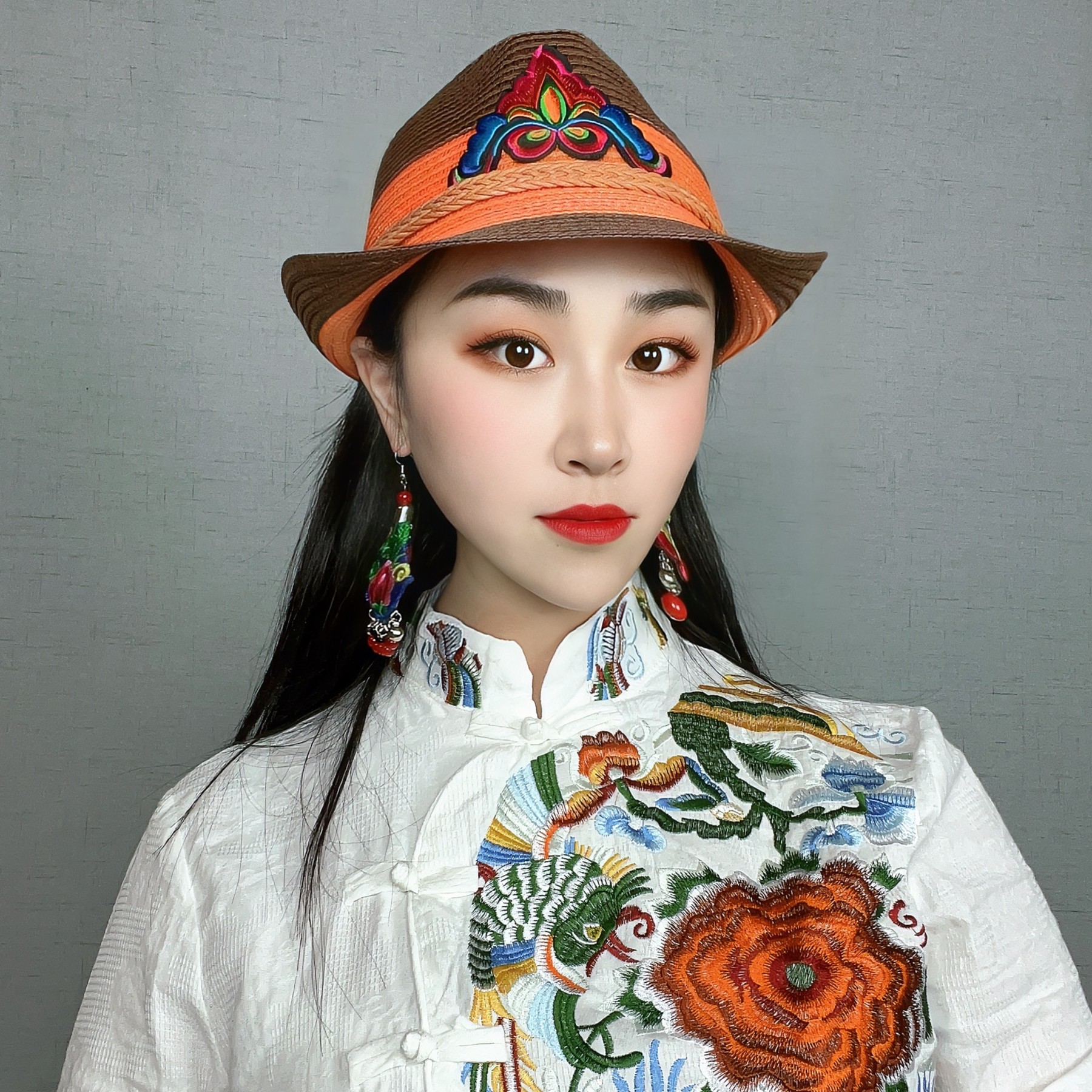 潮妈民族风刺绣遮阳草帽女礼帽爵士帽百搭防晒太阳沙滩刺绣帽