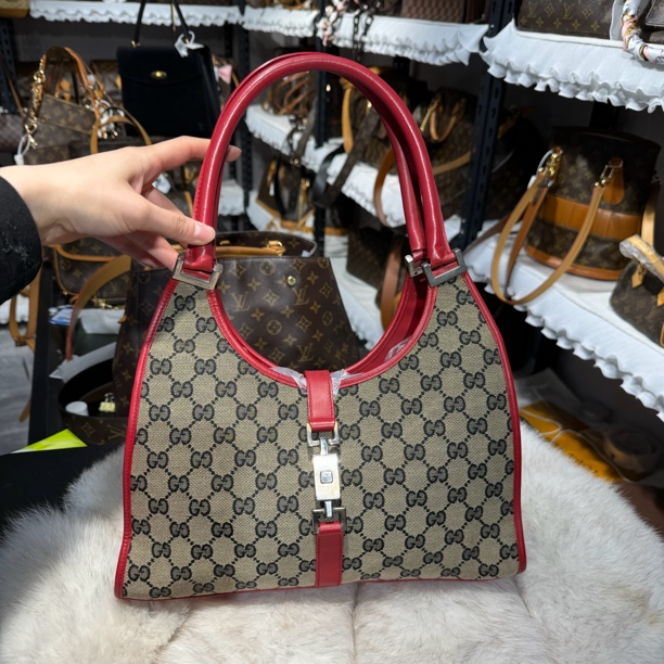 95新 GUCCI/古驰 老花Jackie经典正红色LY，成色可咨询客服