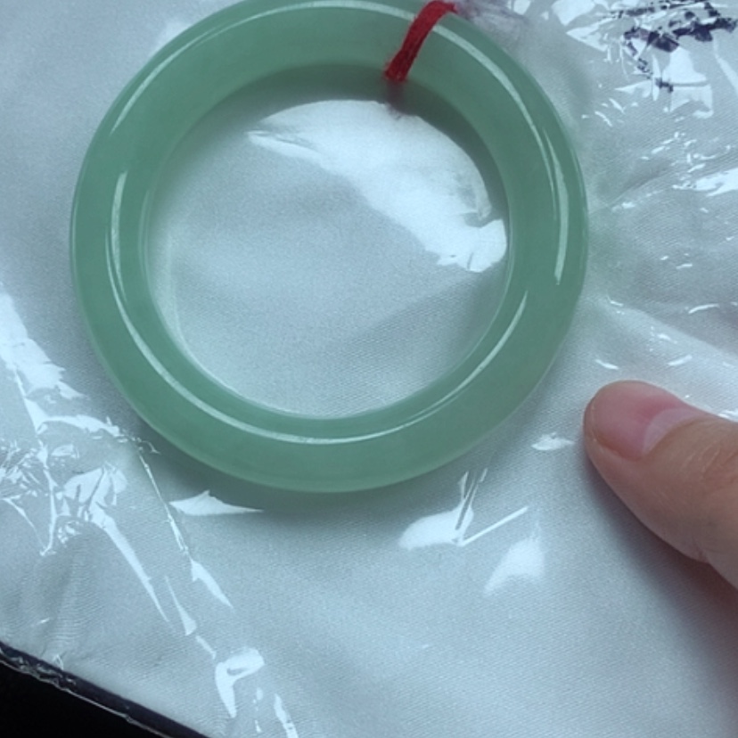【闪购商品】翡翠手镯未镶嵌梦**雨
