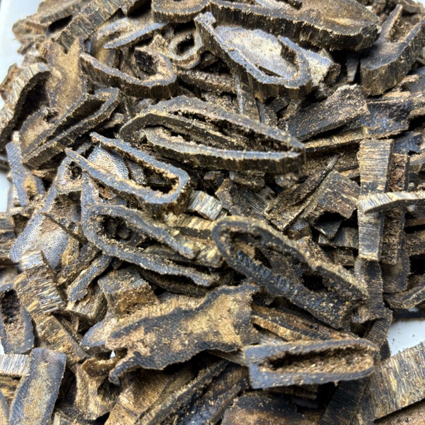 沉香车珠碎料高油脂性价比熏香料多样性发一份100克碎料