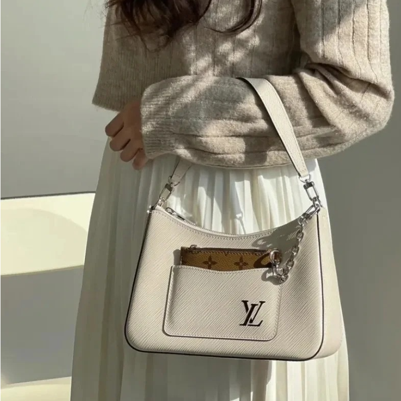 99新 LouisVuitton/路易威登 Iv marelle 水波纹腋下包/甄选