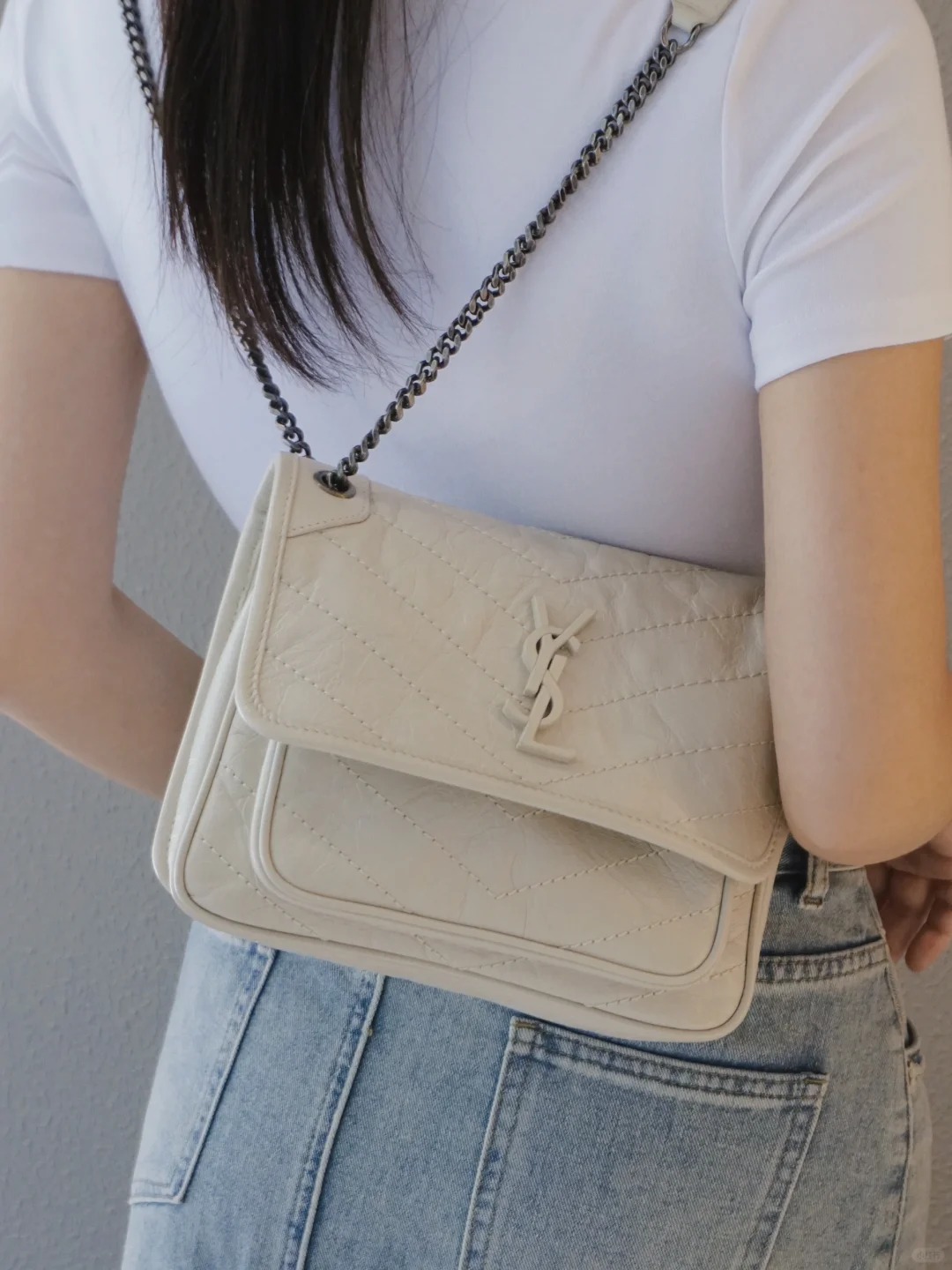 99新 YSL/圣罗兰 ysl niki小号白银带d扣斜挎包/公价无/甄选