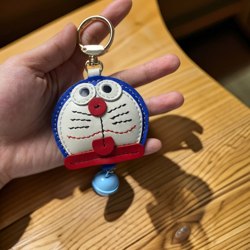 哆啦A梦真皮挂饰件