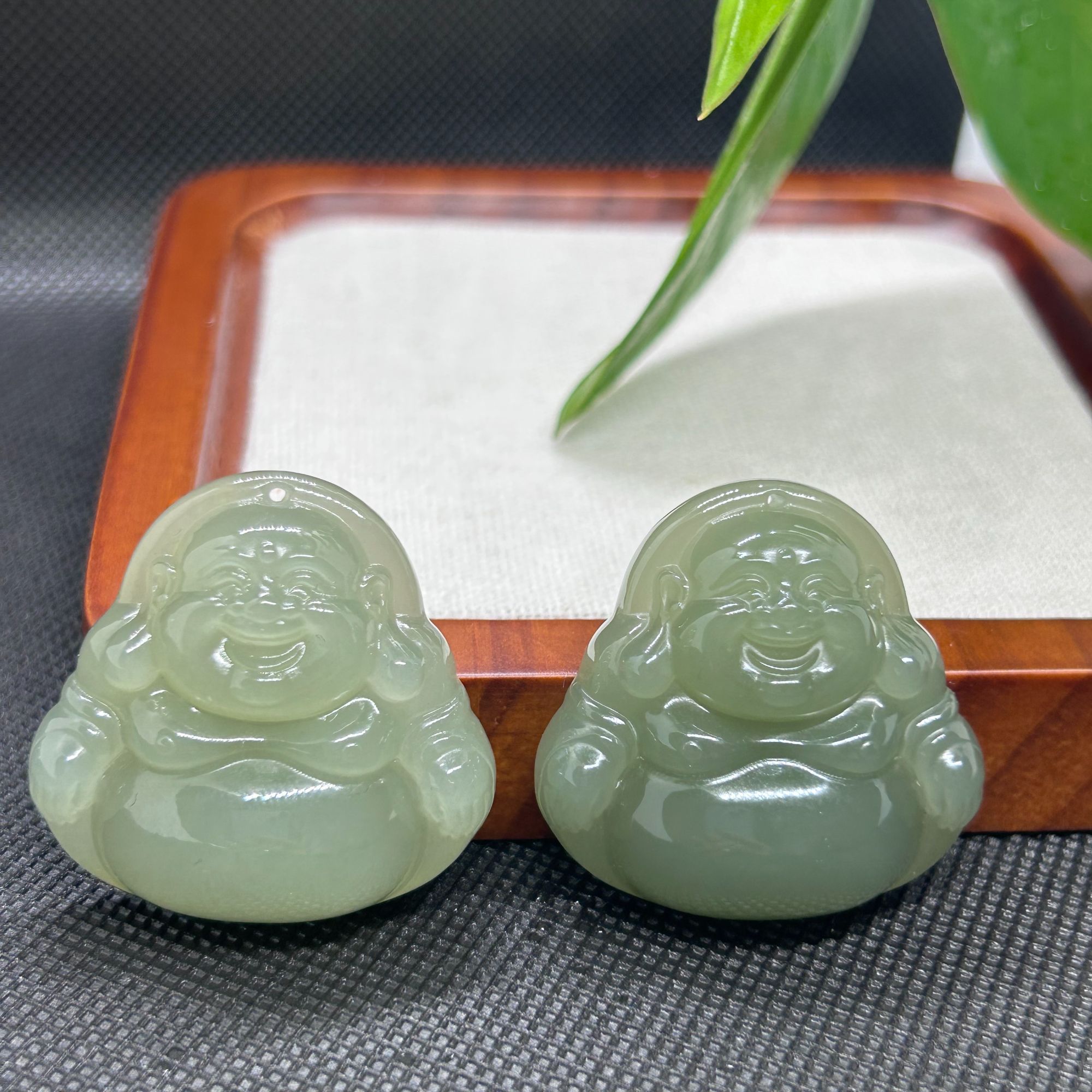 和田玉高货佛公吊坠35MM多样性发其一