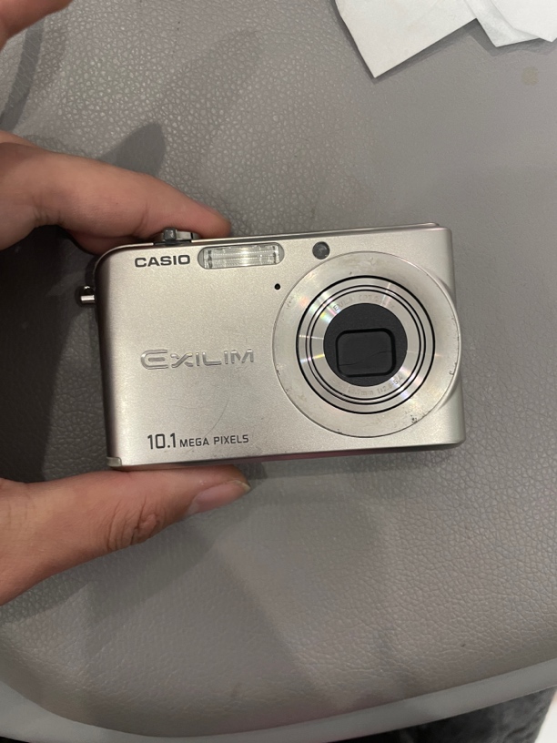 屏瑕二手EX-Z1000相机（二手商品售出No退No换介意勿拍）