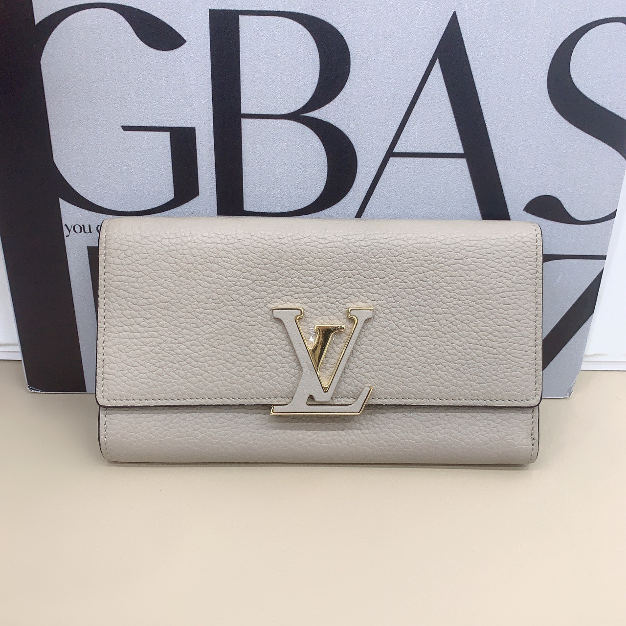 95新 LouisVuitton/路易威登 lv 大象灰长款钱包