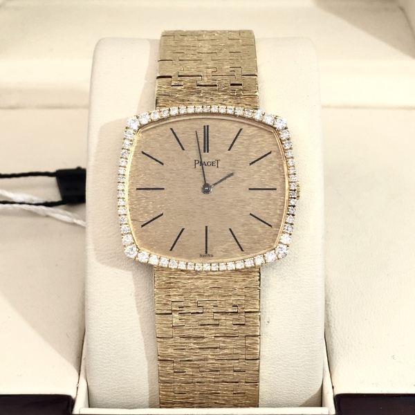 伯爵/手动机械/95新/表径29.5/C9992402028015/240723LK0041