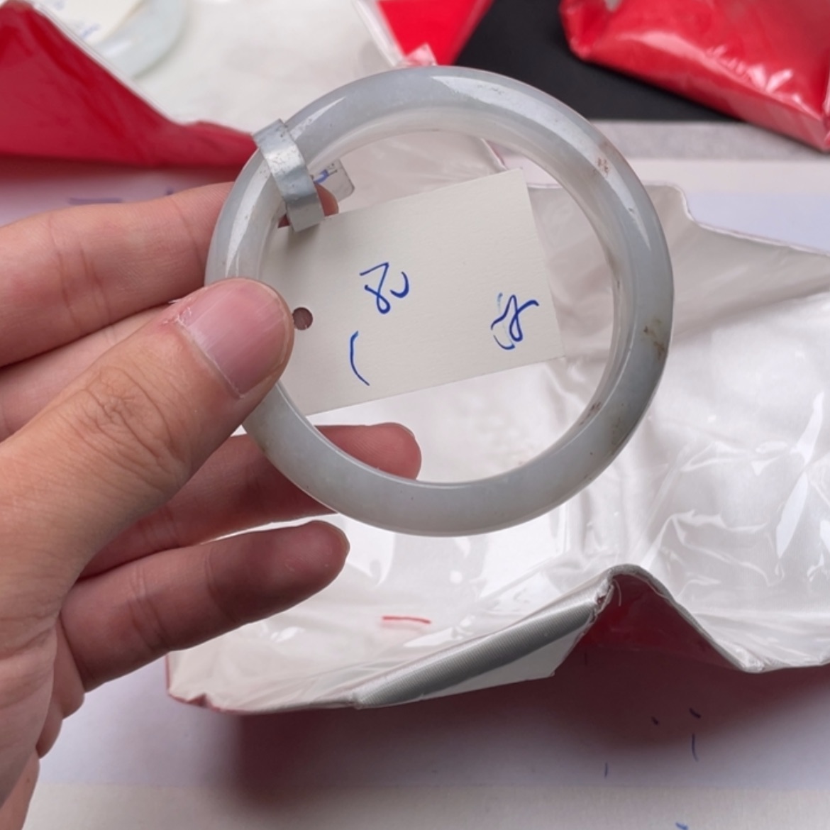 【闪购商品】翡翠手镯未镶嵌别****躬
