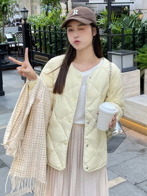 羽绒服菱格轻薄羽绒服女短款2023冬季新款保暖内胆薄款小个