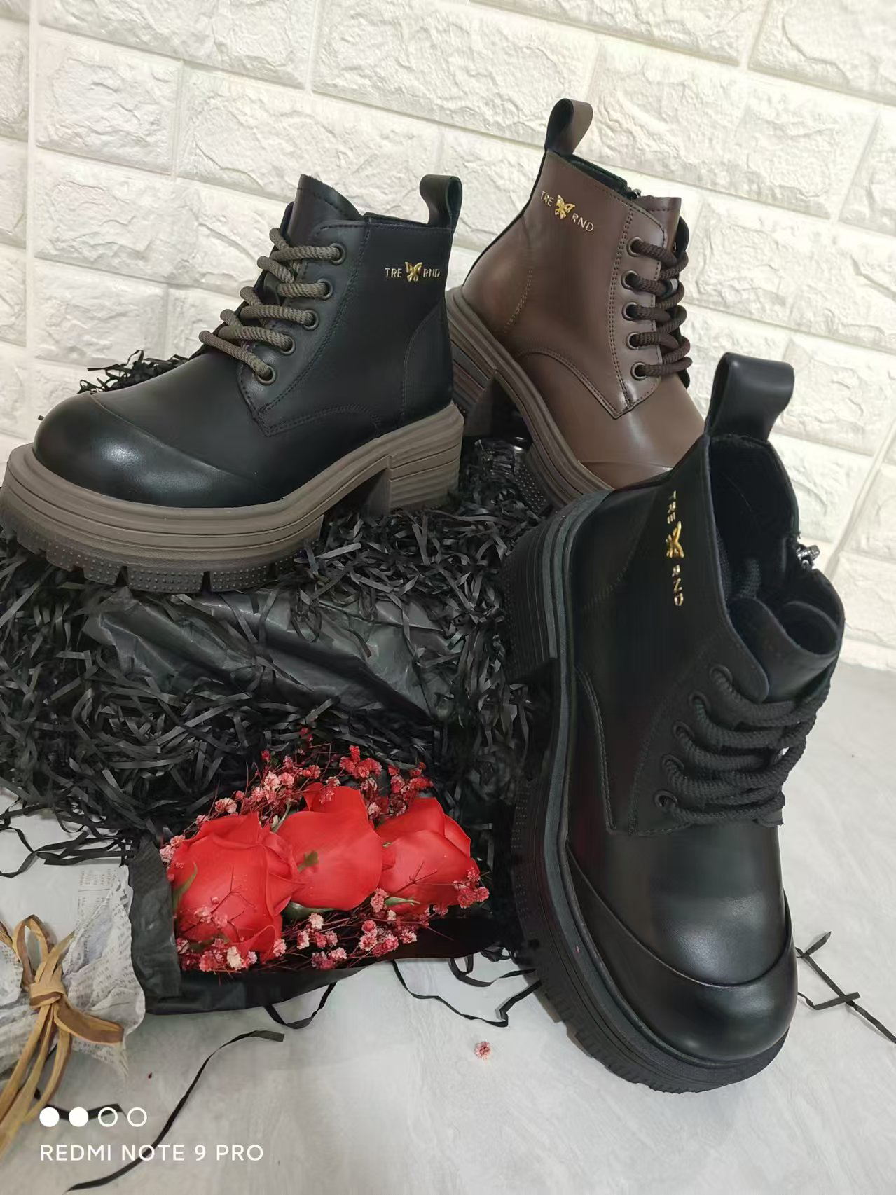 153D3030韩版潮流炸街时尚百搭加厚底马丁靴