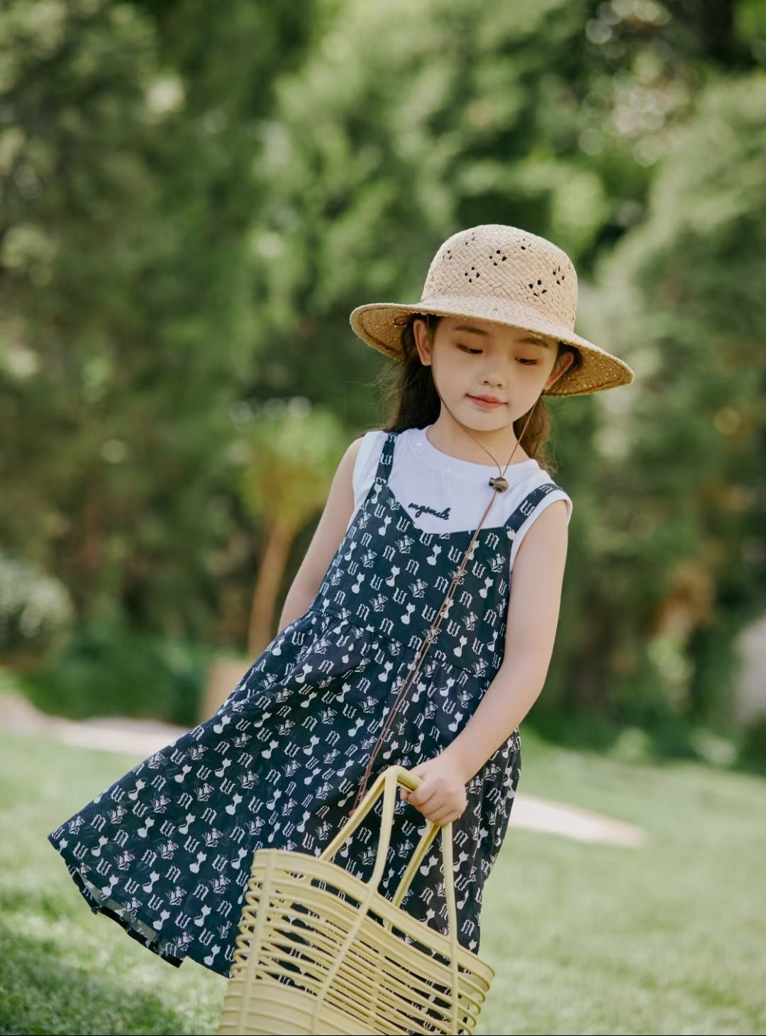 品牌童装休闲日常抢眼潮流穿搭碎花女童洋气