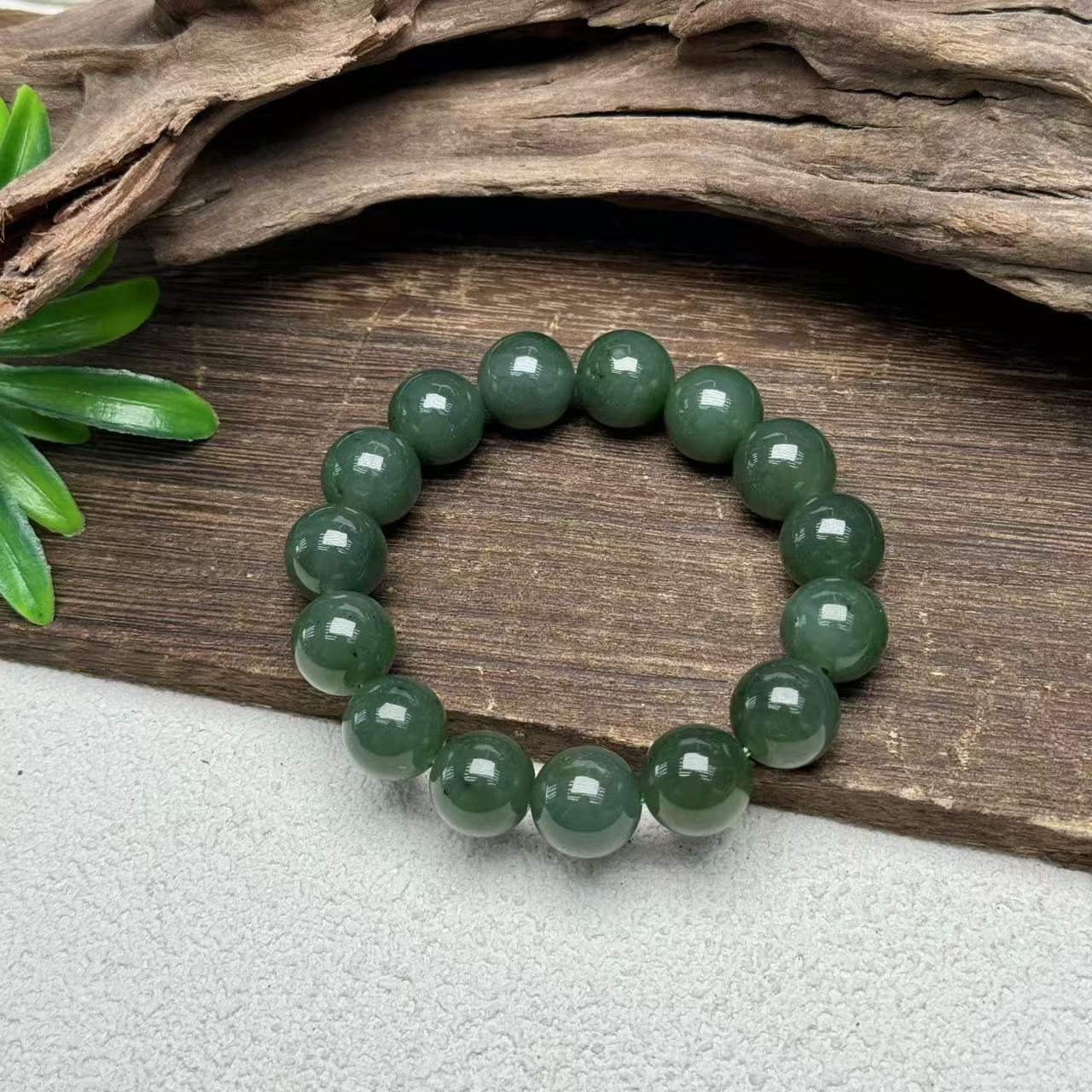 【与帅珠宝】碧玉单圈D112113——多样性发其一