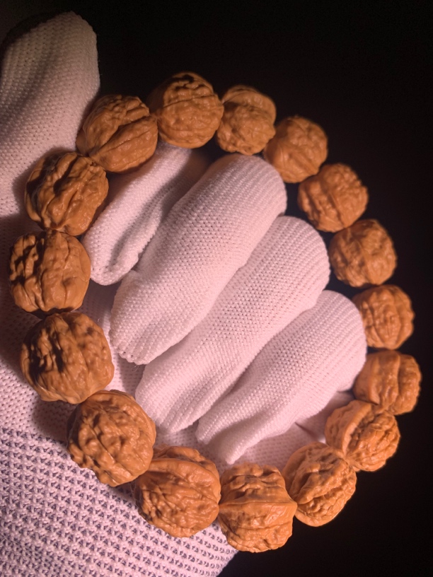 15嵩山蛤蟆头文玩核桃手串