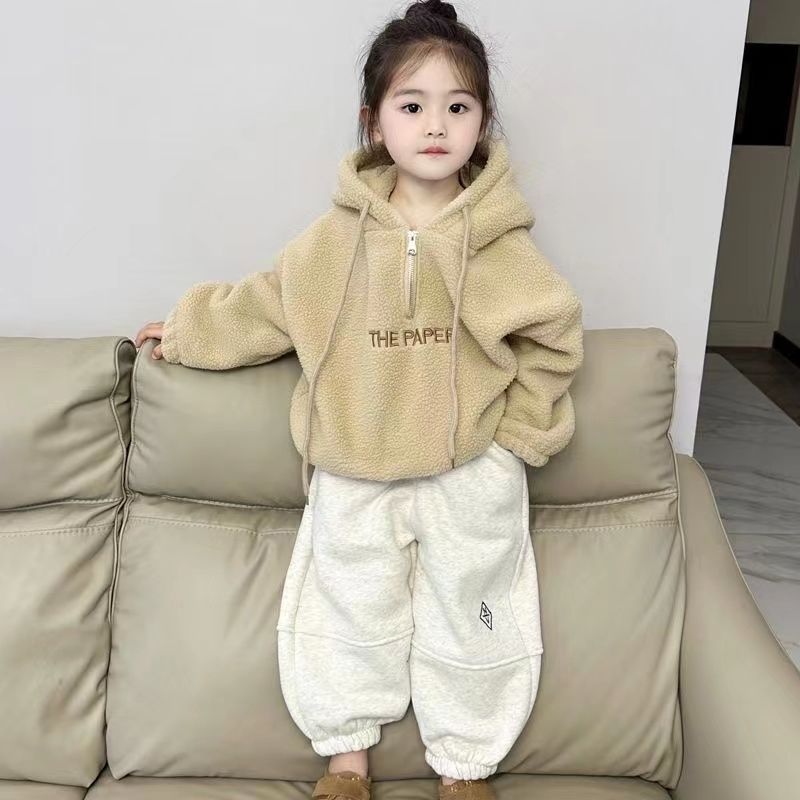女童秋冬潮流女宝宝带帽羊羔绒卫衣套装儿童保暖加绒卫裤两件w12