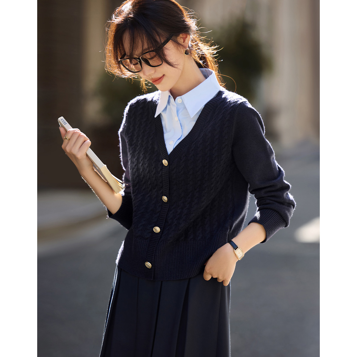 沫晗依美【搭配王】2025秋季学院风绞花简约假两件女针织衫7303