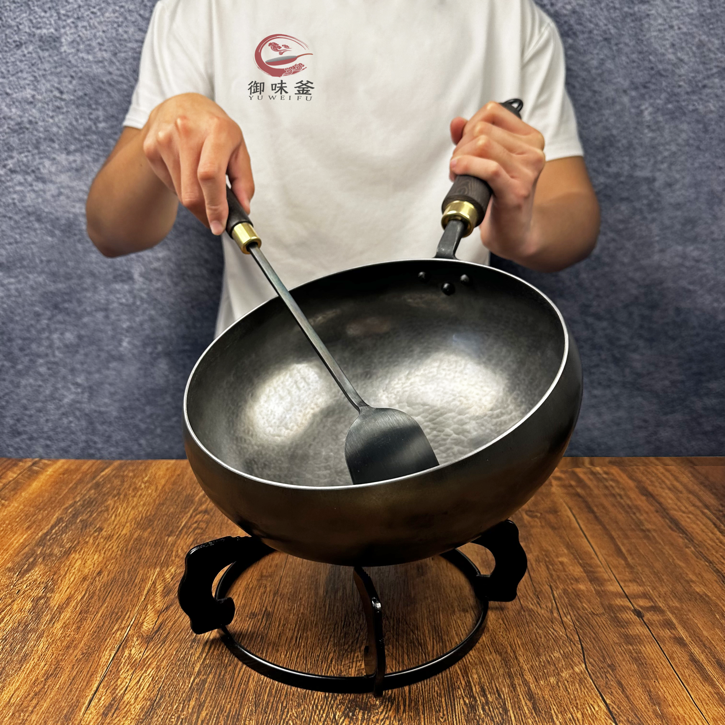 章丘手工热锻熟铁大肚锅铁锅家用无涂层不粘锅煎炸炒炖煮好用耐用