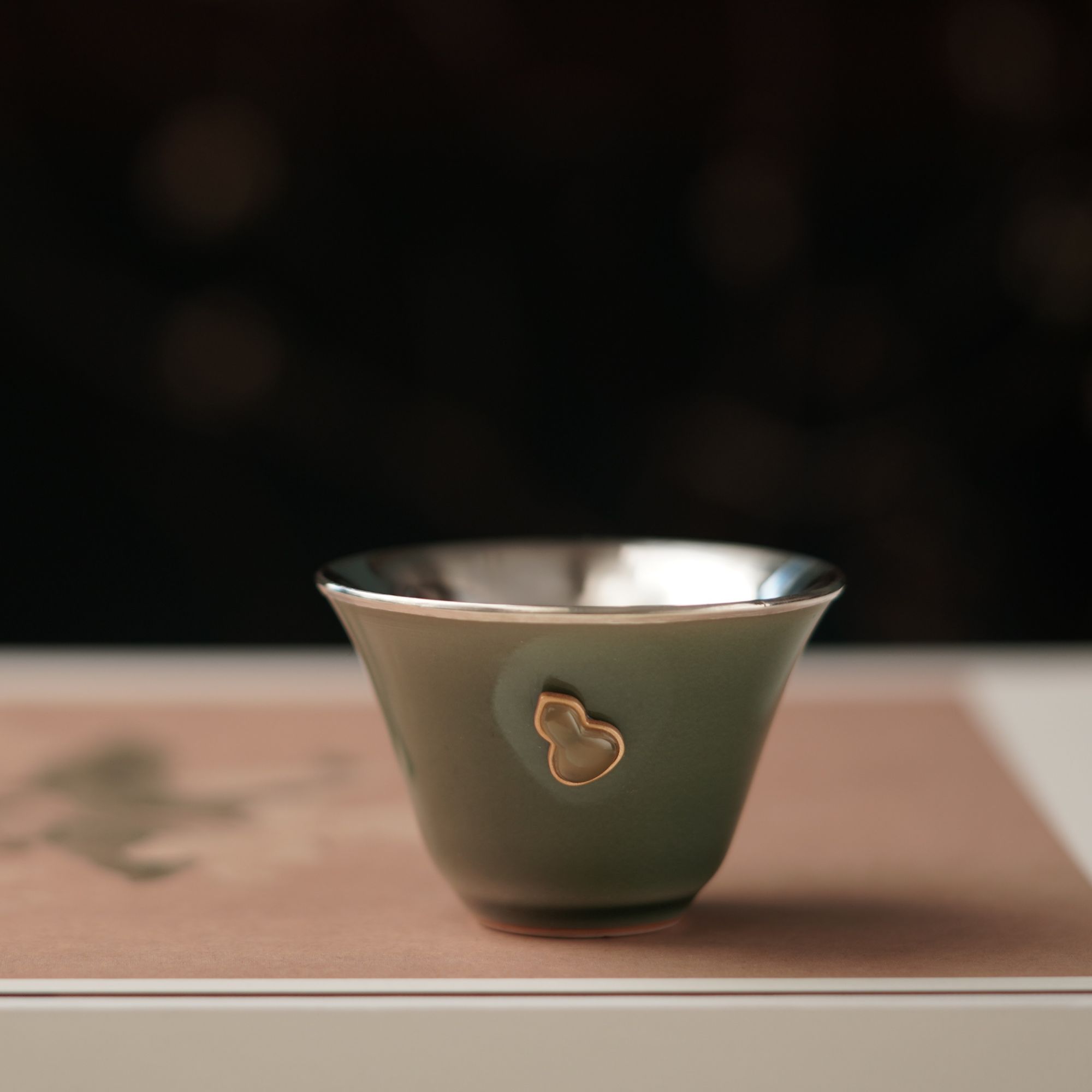 青瓷葫芦镶嵌银杯瓷包银高档复古家用陶瓷纯手工中式主人杯