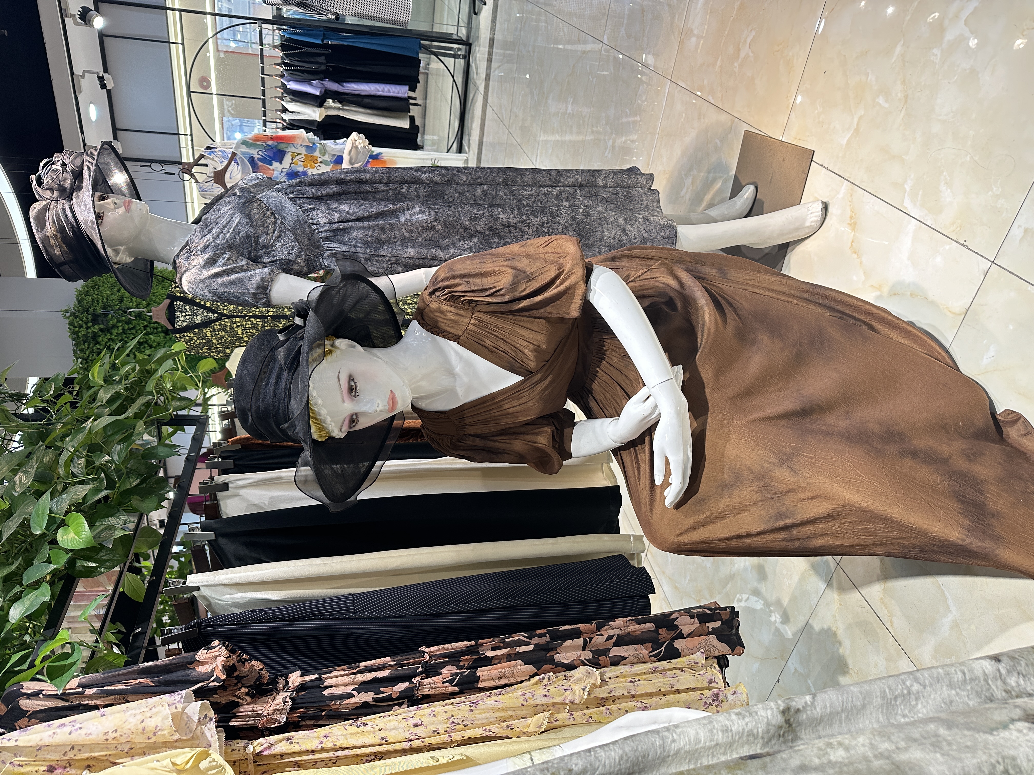 【现0176号 橙色上衣】--姐妹服饰2店