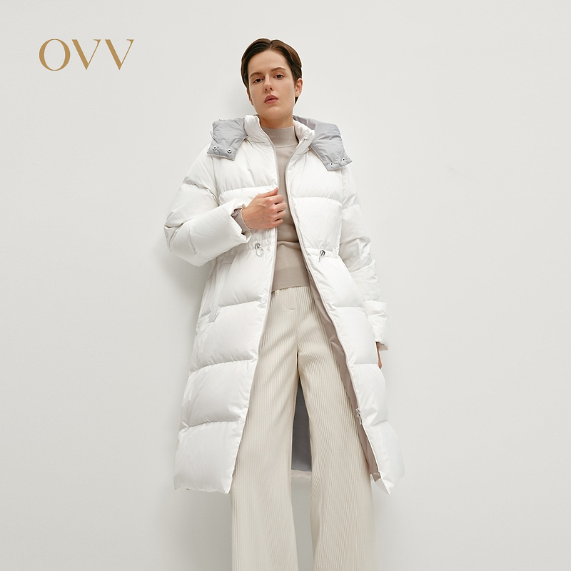OVV24秋冬新女装大横格绗线厚长款橡筋抽绳连帽羽绒服GWRAJ44116A