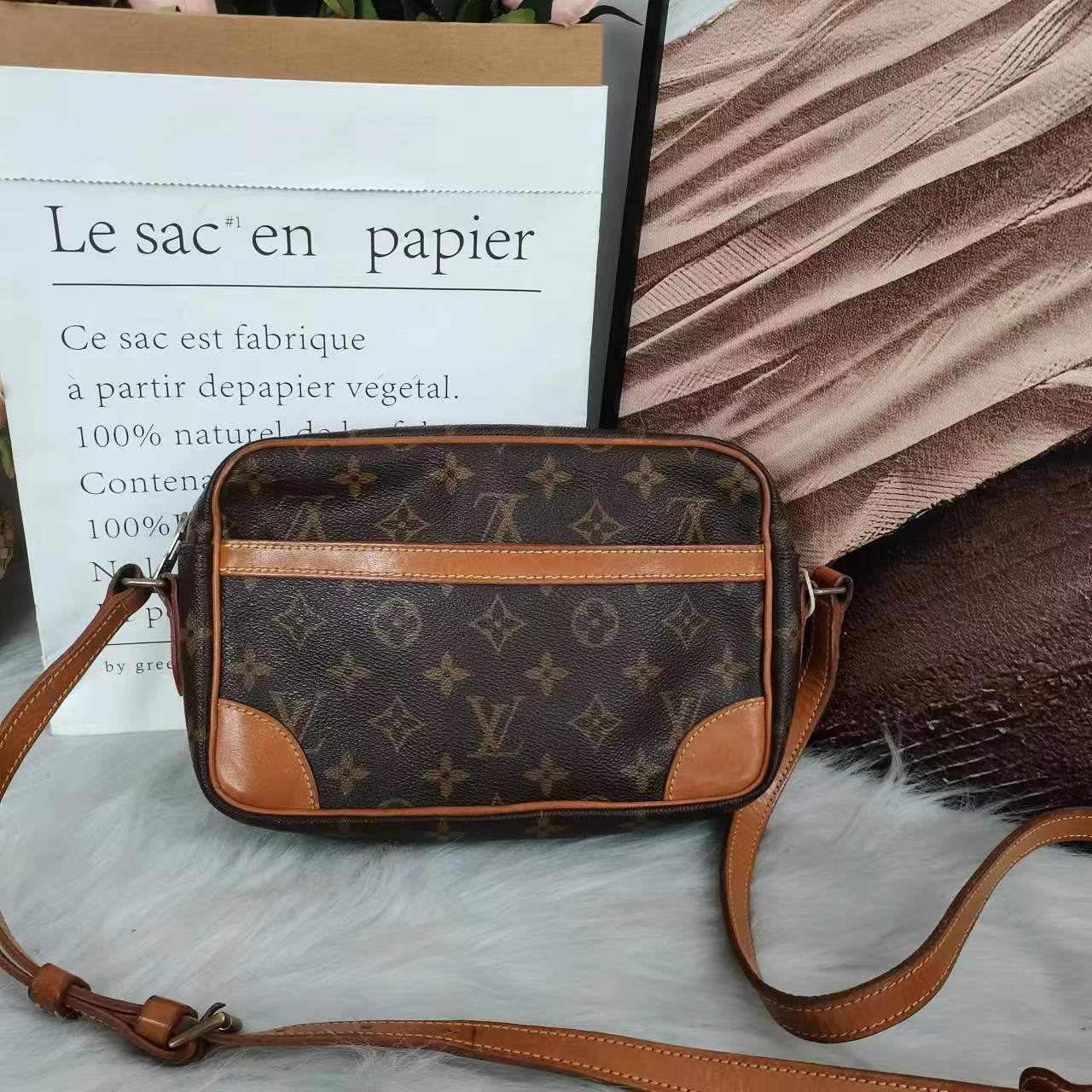 95新 LouisVuitton/路易威登 /伊一/95/26050/单肩包/