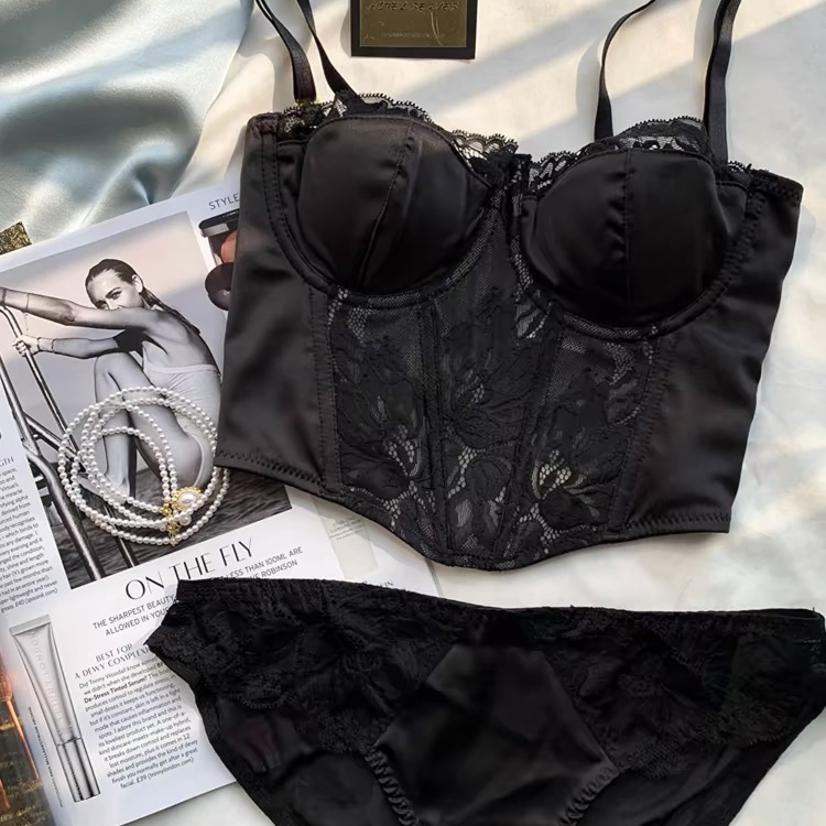 A001-200看好主播给的编码款式下单（高货撤柜内衣）