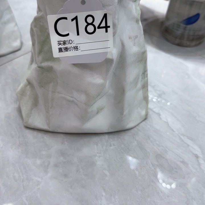 景德镇陶瓷艺术品乌****店