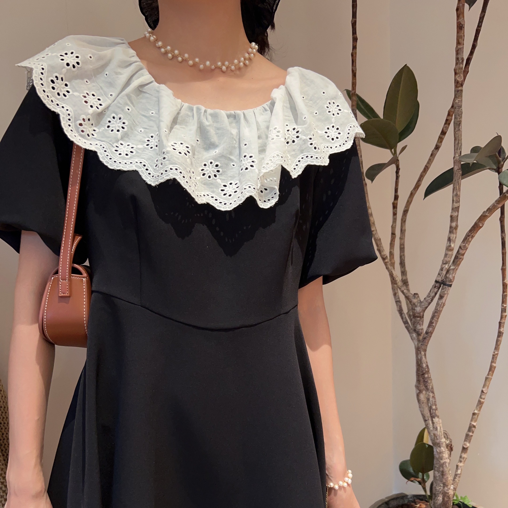 【提琴演奏家】 版型非常好的一款小裙子～ 很显瘦！质感很好