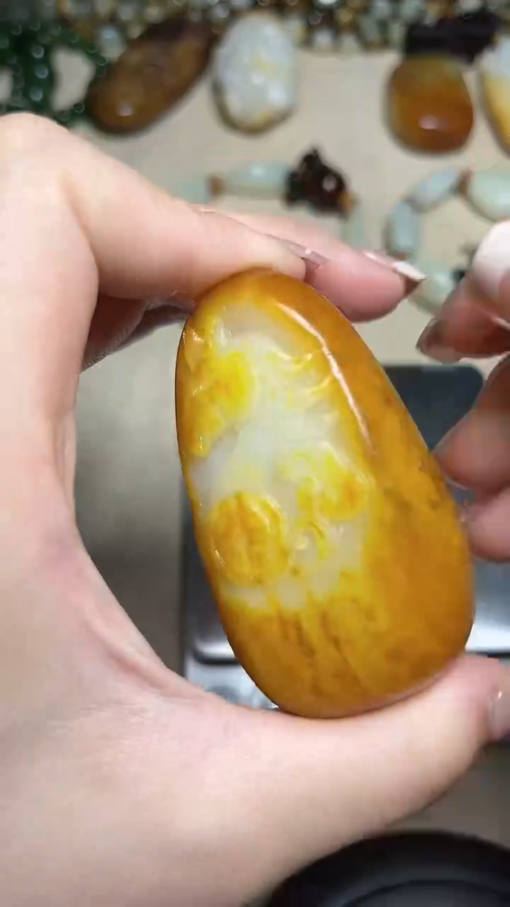 【闪购商品】和田玉（糖玉）颈饰未镶嵌1