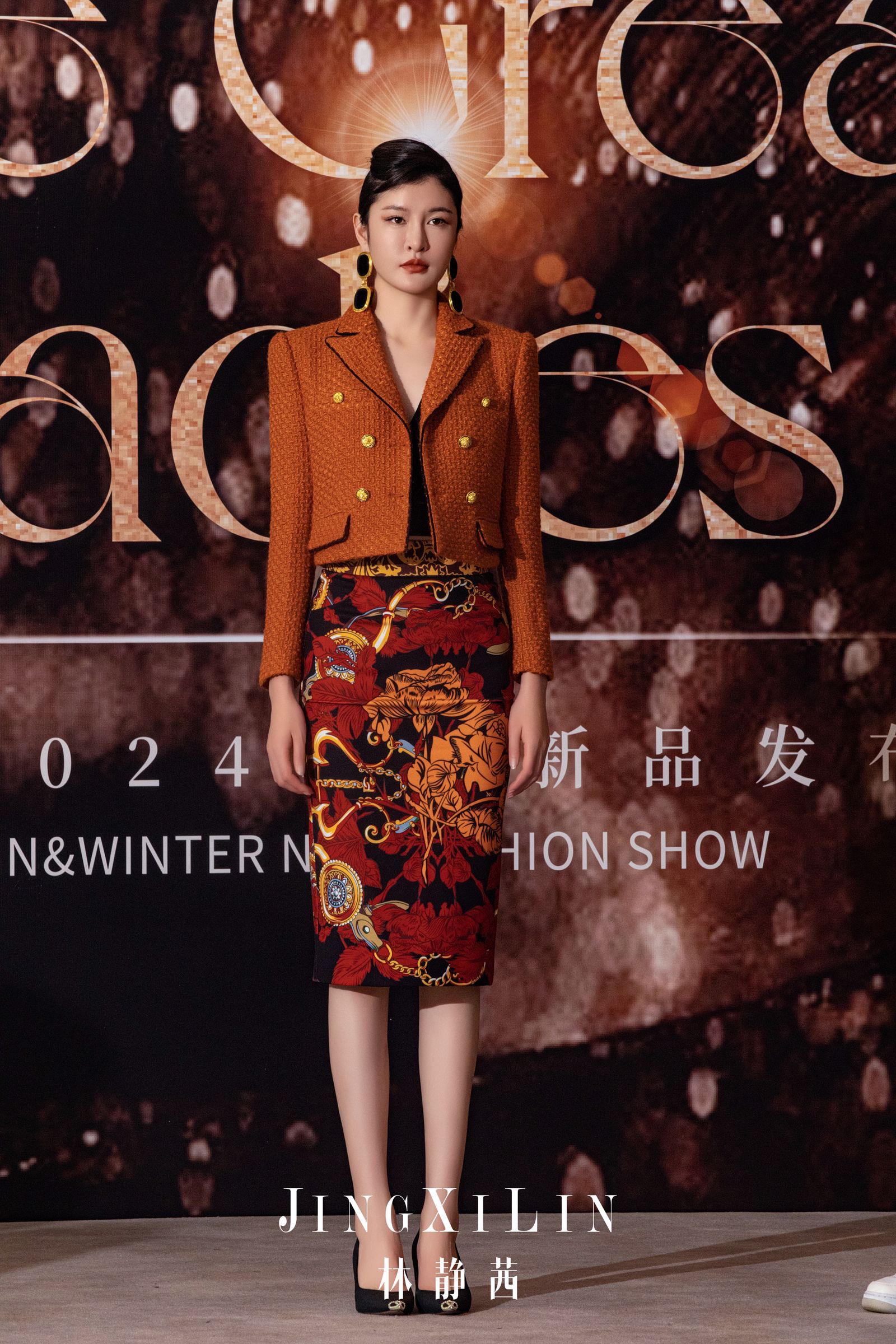 设计师款粗纺毛呢小香风外套