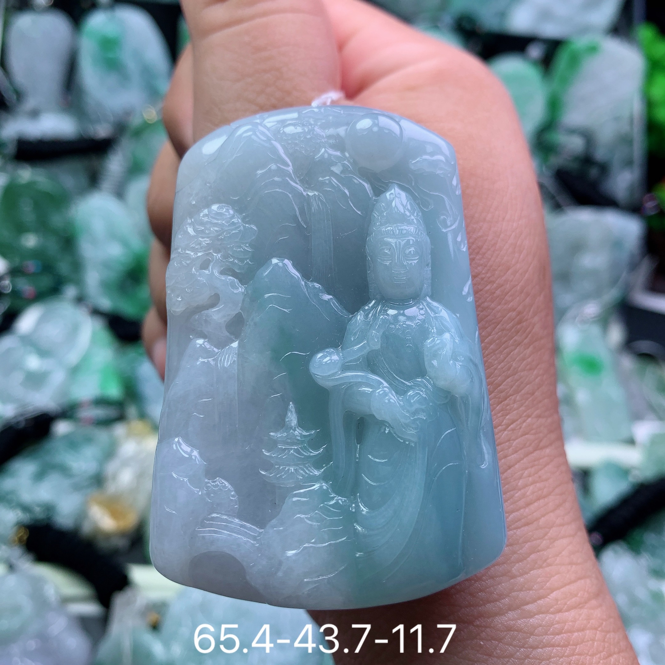 天然A货翡翠山水观音吊坠挂件