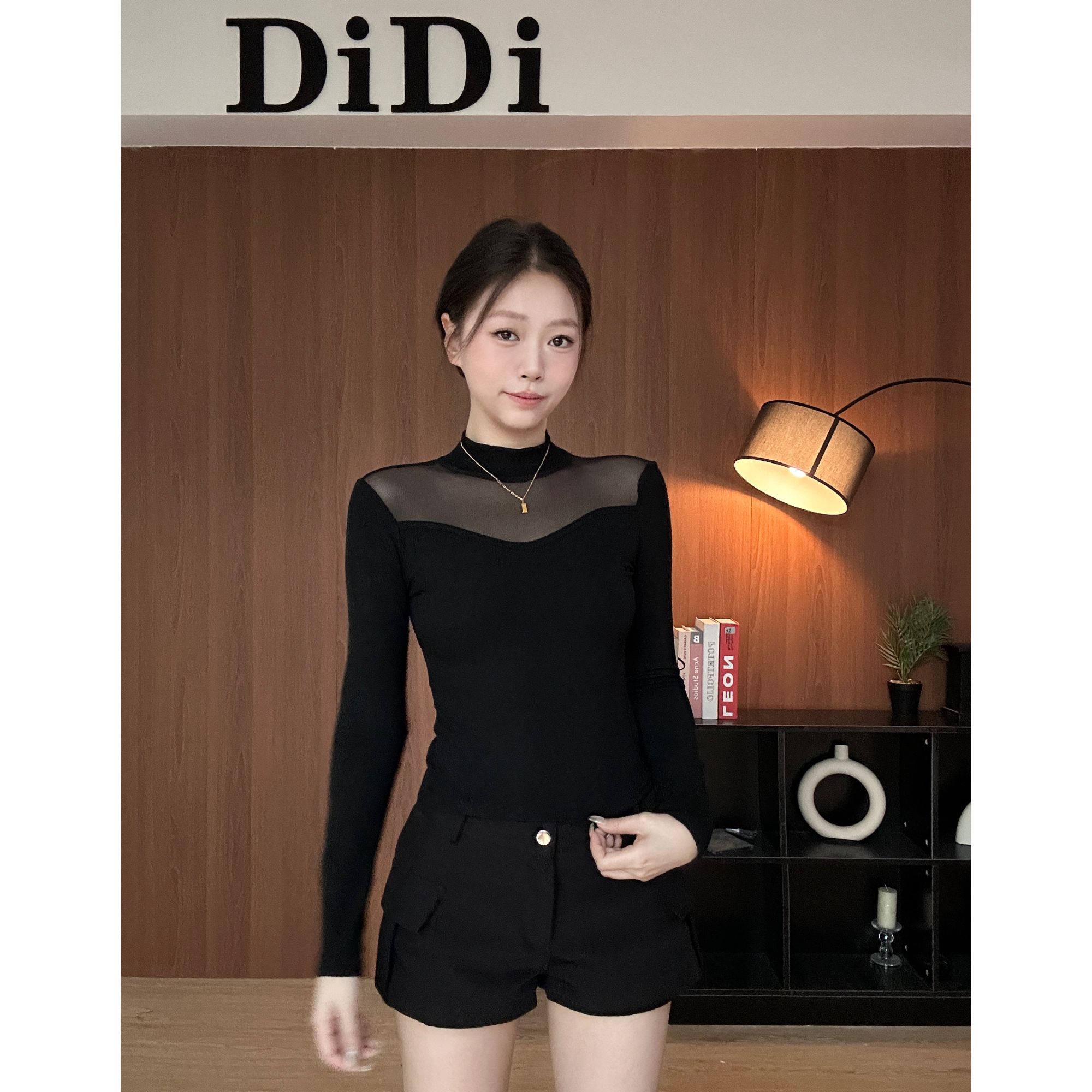 妙前【迪迪】网纱领辣妹显瘦百搭保暖长袖气质上衣女小众修身内搭