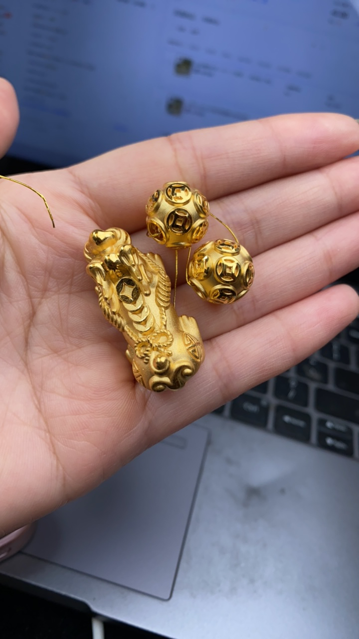 足金钱币貔貅手串