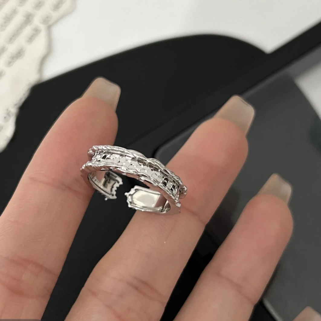 925银戒指 《环岛》设计师款高级感轻奢风碎冰冰波光粼粼戒指